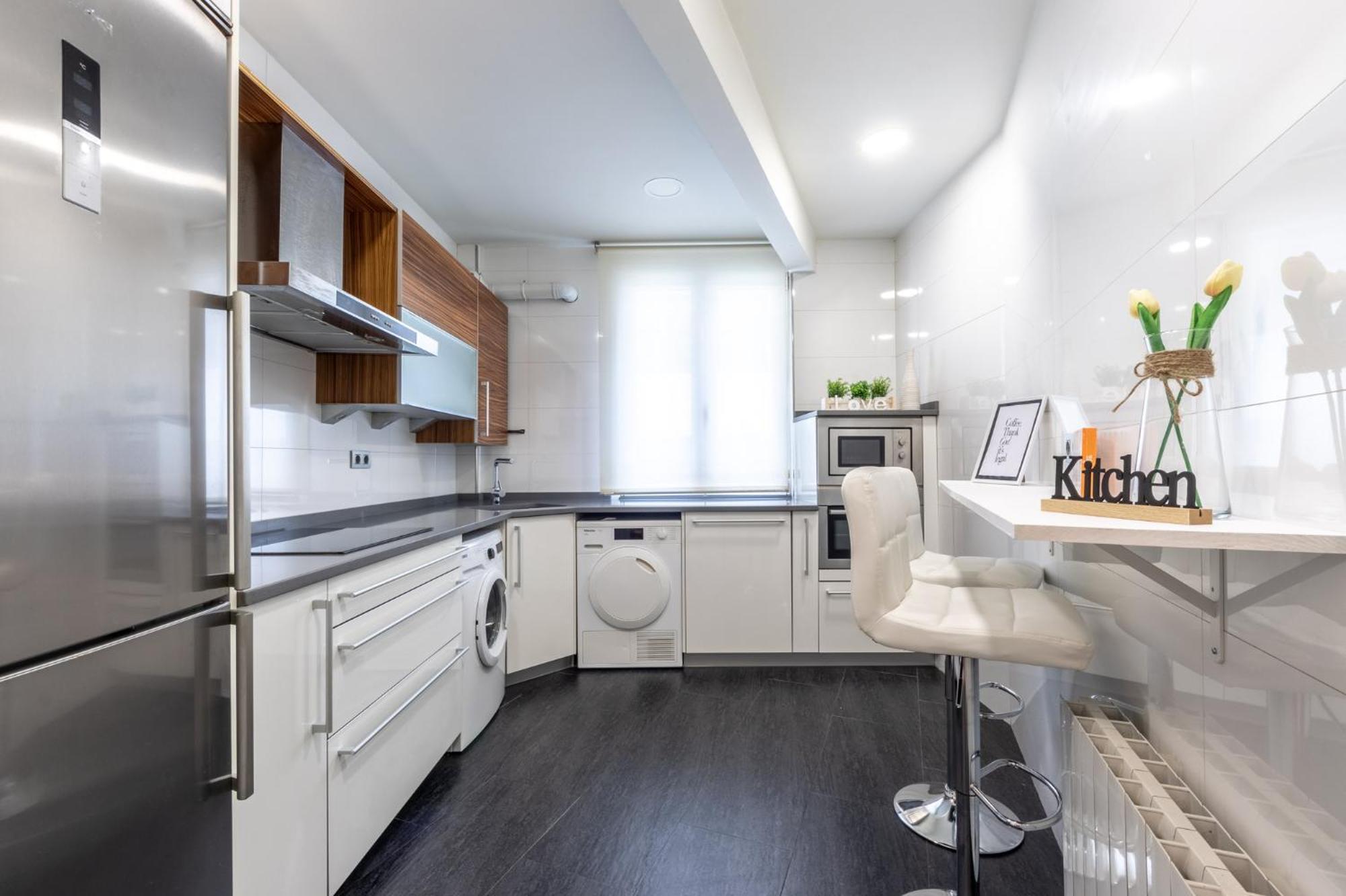 Bilbao Tranvia 51 Apartment Luaran gambar